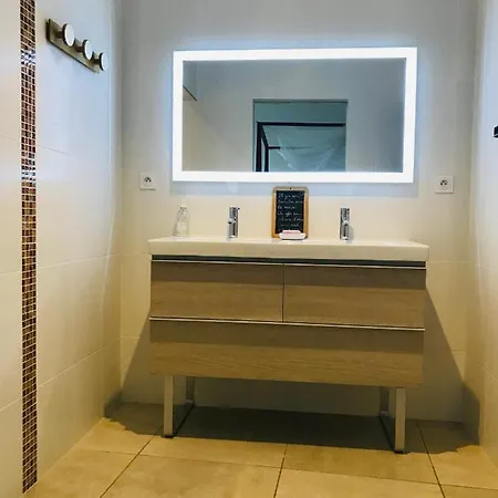 Guest house Ferme St Pierre 2 Avec Repas, Piscine, Clim, Cheminee Ou Baignoire *