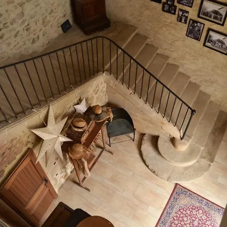 Guest house Ferme St Pierre 2 Avec Repas, Piscine, Clim, Cheminee Ou Baignoire