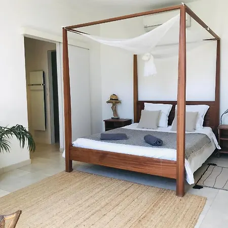 Gasthuis La Ferme Saint Pierre Drome 4*